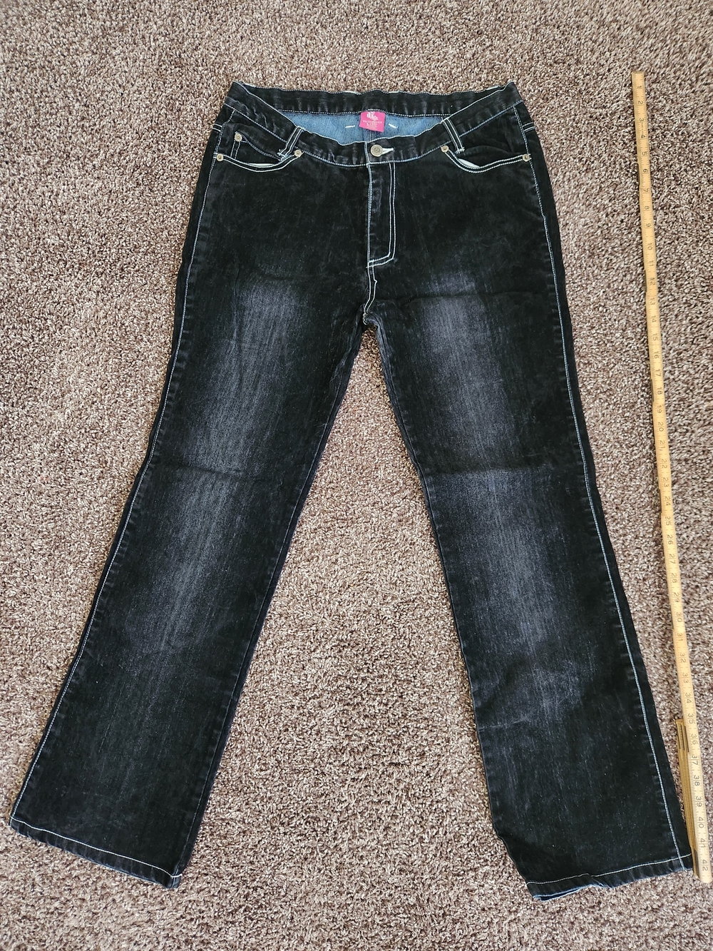 Vintage Victorious Faded Wash Straight Leg Jeans